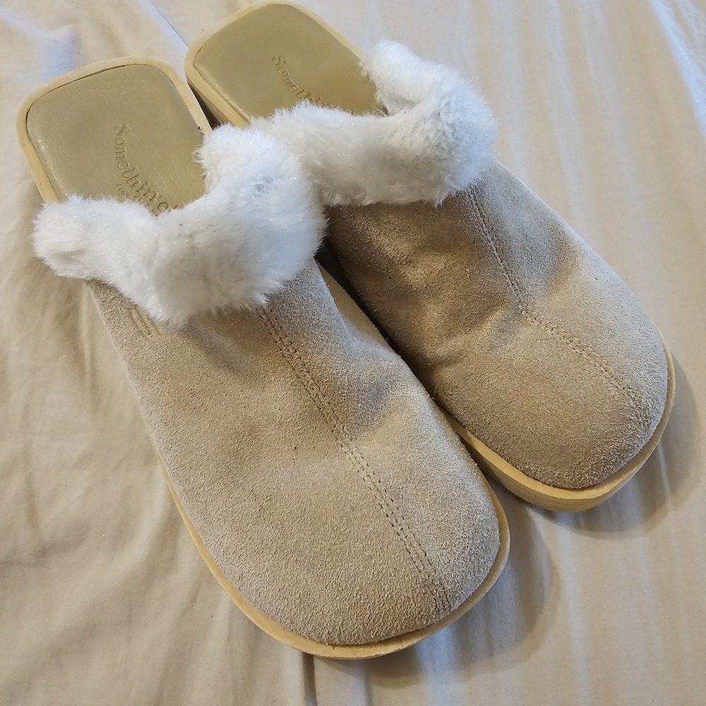 Skechers Spirals II Leather Mules Clogs Slip-On Shoes Faux Fur+Wood Sand Women 8